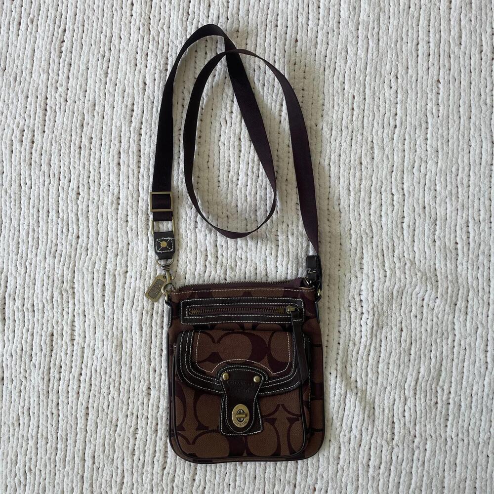 Coach Legacy 40725 Swingpack Crossbody Bag
